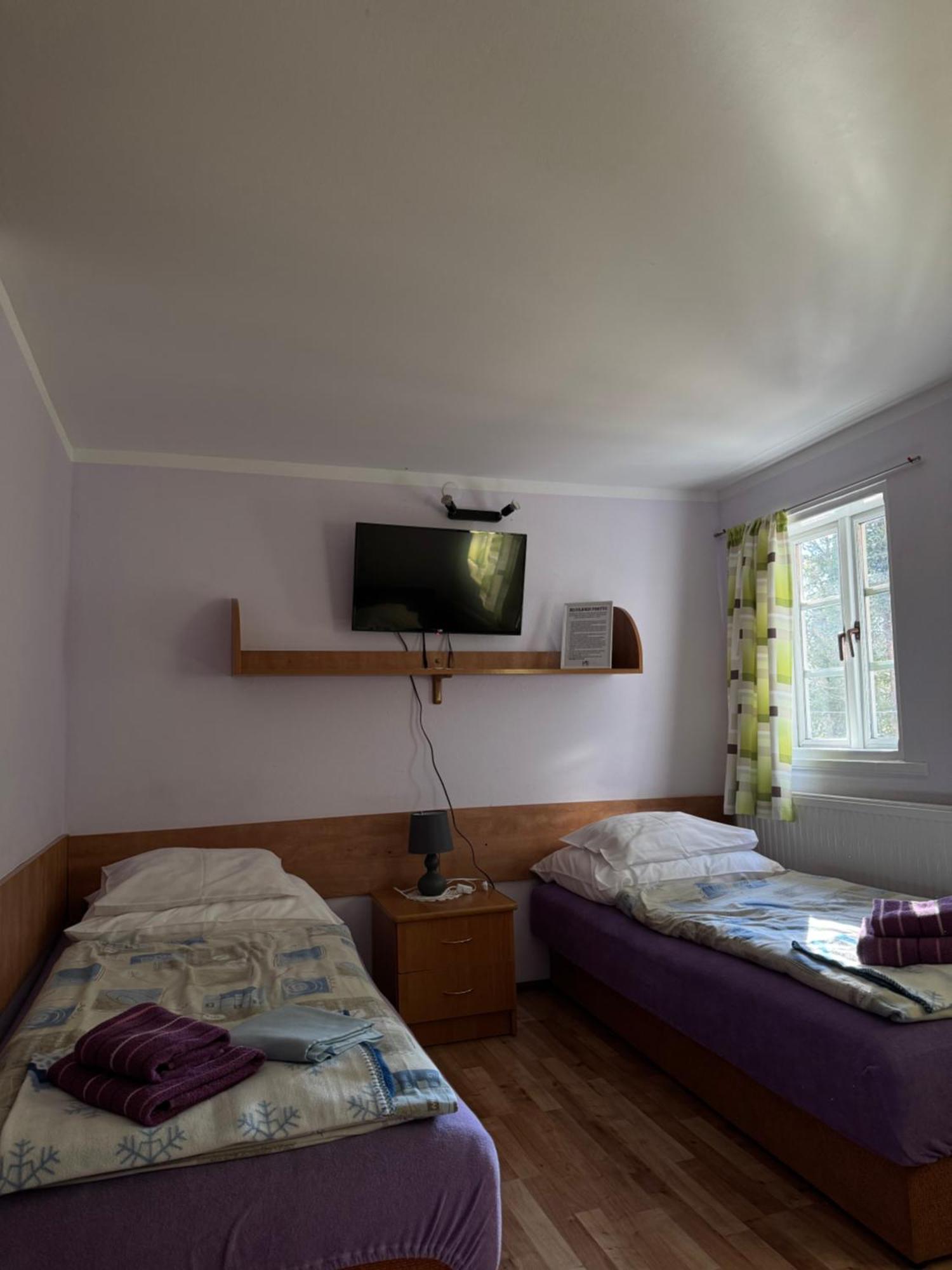 Bed and Breakfast Rancho Panderoza Duszniki Zdrój Exterior foto